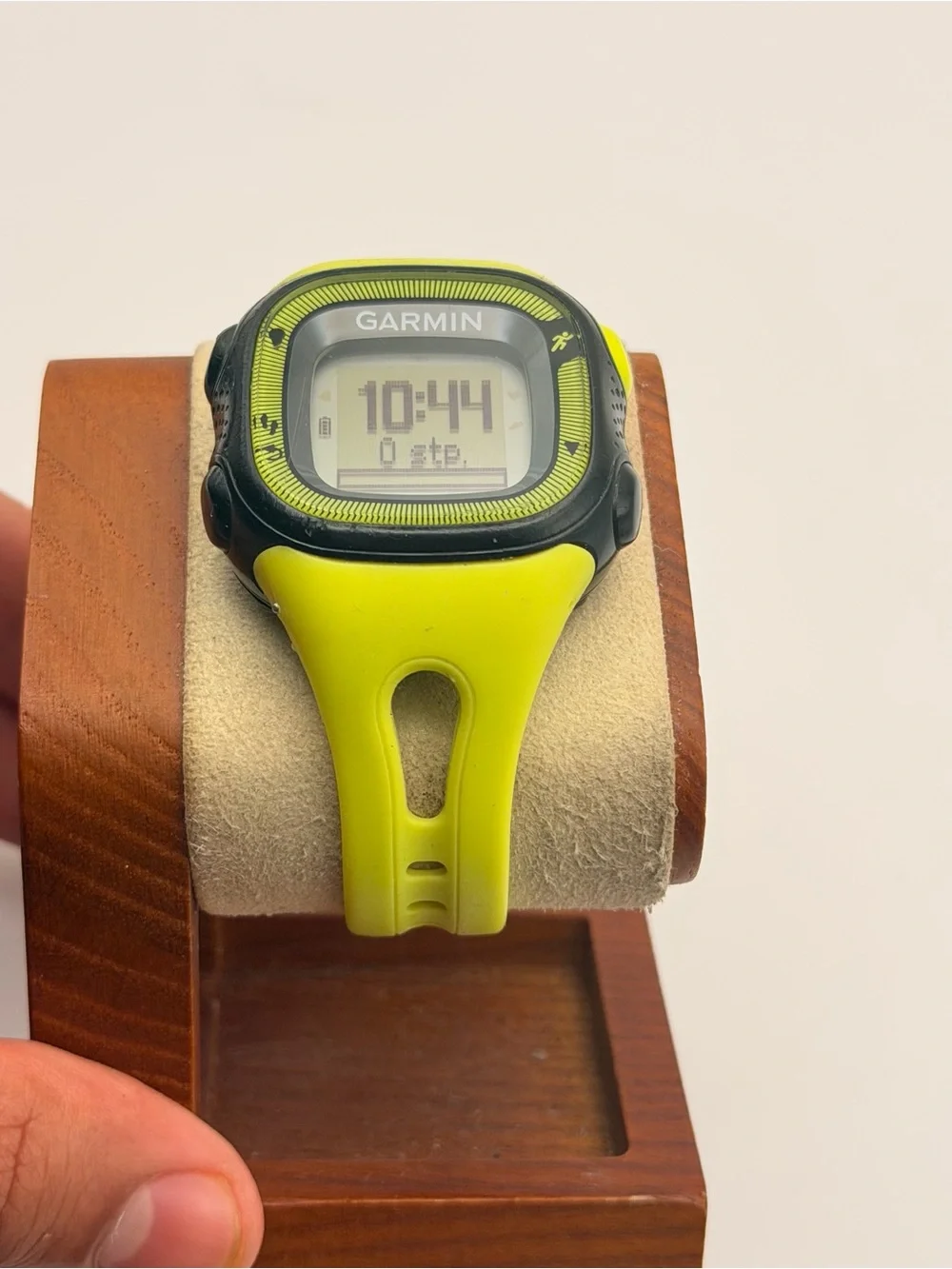 Garmin Forerunner 15, Small, Tested, Charger Included, Smartwatch